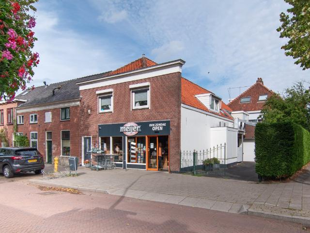 Appartement te huur in Delft, Voorhof