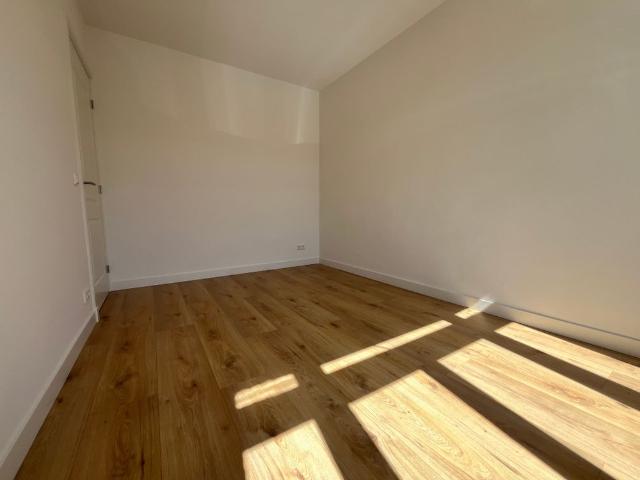 Appartement te huur in Bezuidenhout, Zuid Holland