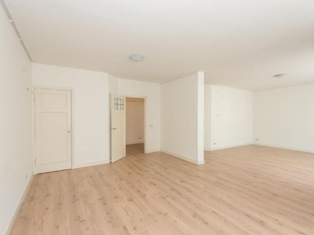 Appartement te huur in Zuid, Amsterdam