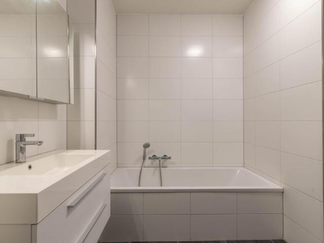 Appartement te huur in Laren, Noord Holland