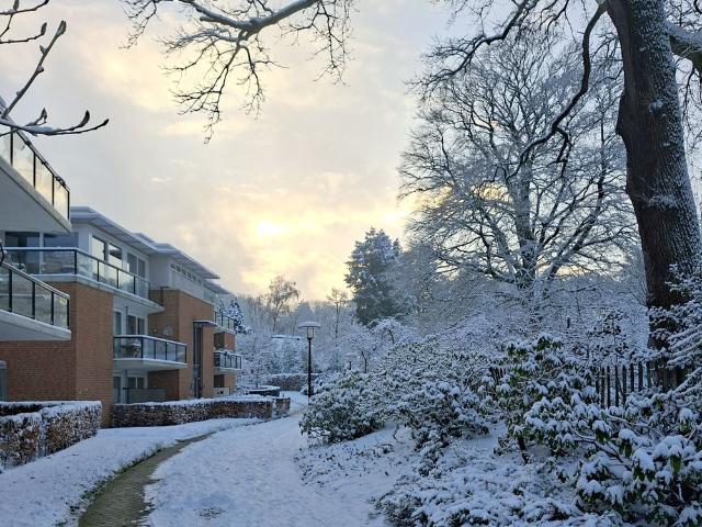 Appartement te huur in Laren, Noord Holland