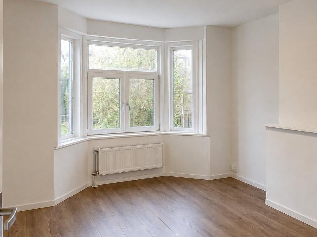 Appartement te huur in Bloemhof, Rotterdam
