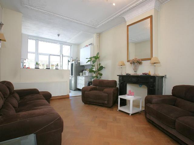 Appartement te huur in Scheveningen, Zuid Holland