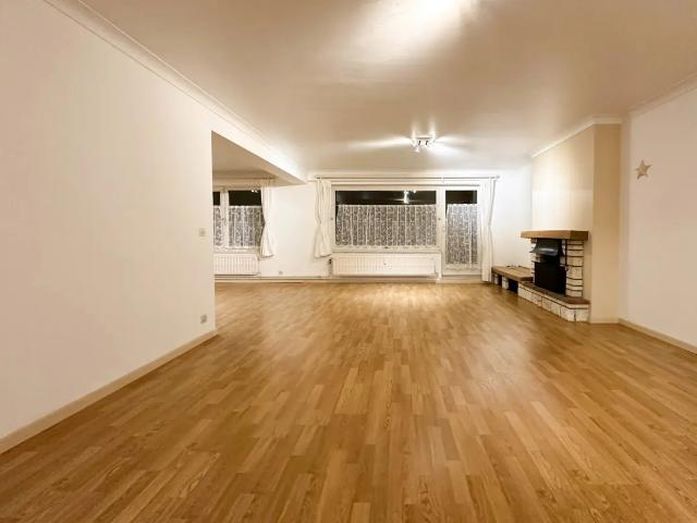 Appartement location à Nijvel, Brabant