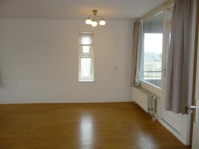 Appartement te huur in Staatsliedenwijk, Almere-haven