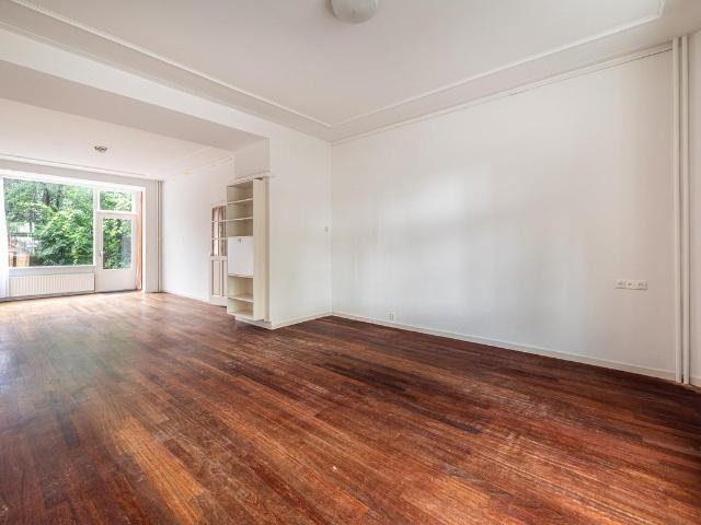 Appartement te huur in Zuid, Amsterdam
