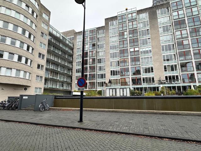 Appartement te huur in De Omval, Amsterdam