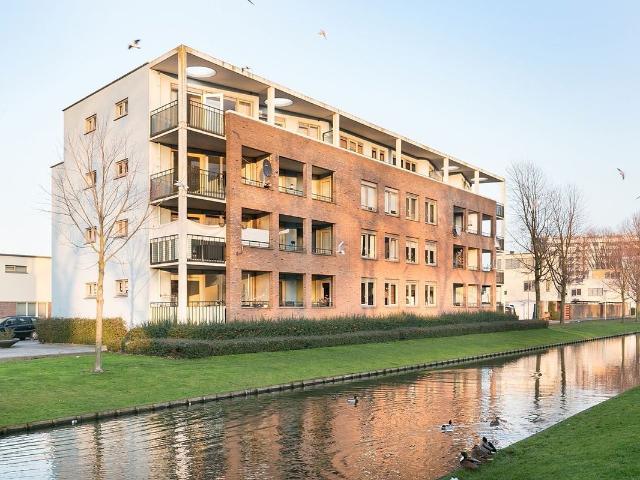 Appartement te huur in IJsselmonde, Rotterdam