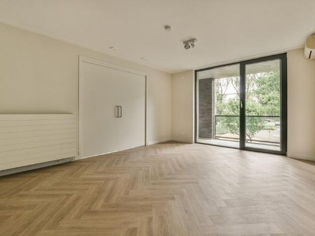 Appartement te huur in Zuid, Amsterdam