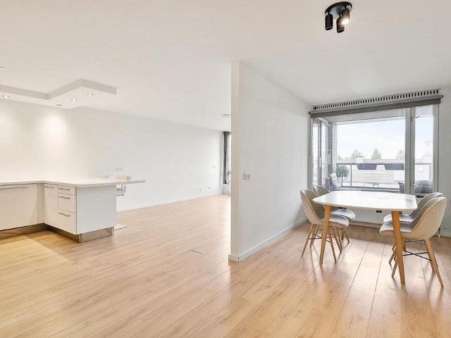 Appartement te huur in Sloten, Amsterdam