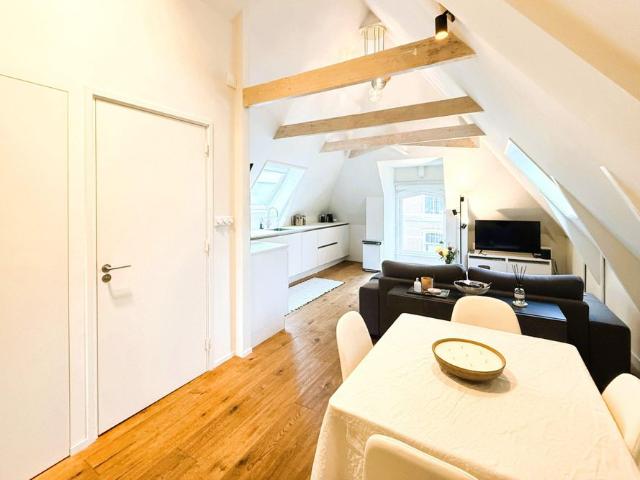 Appartement te huur in Zuid, Amsterdam