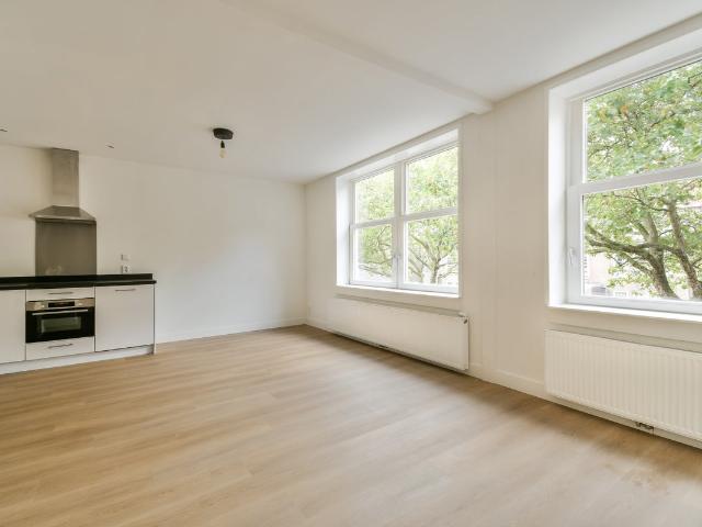 Appartement te huur in De Baarsjes, Amsterdam