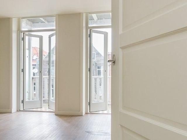 Appartement te huur in Zuid, Amsterdam