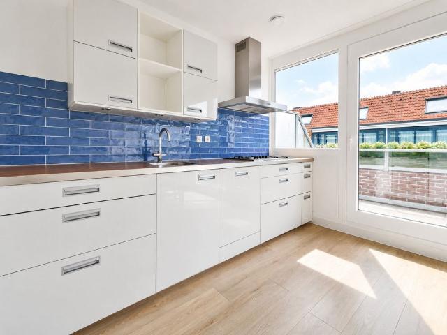 Appartement te huur in Oost, Amsterdam