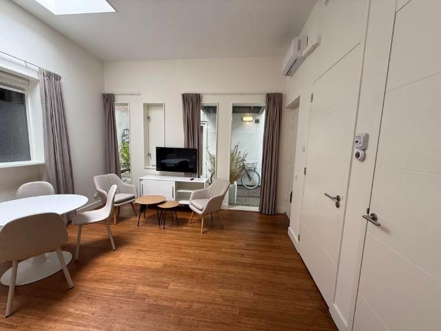 Appartement te huur in Zuid, Amsterdam