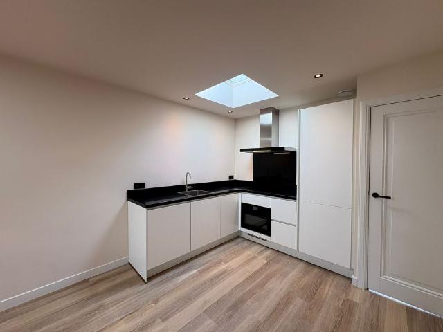 Appartement te huur in Zuid, Amsterdam