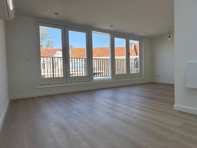 Appartement te huur in Zuid, Amsterdam