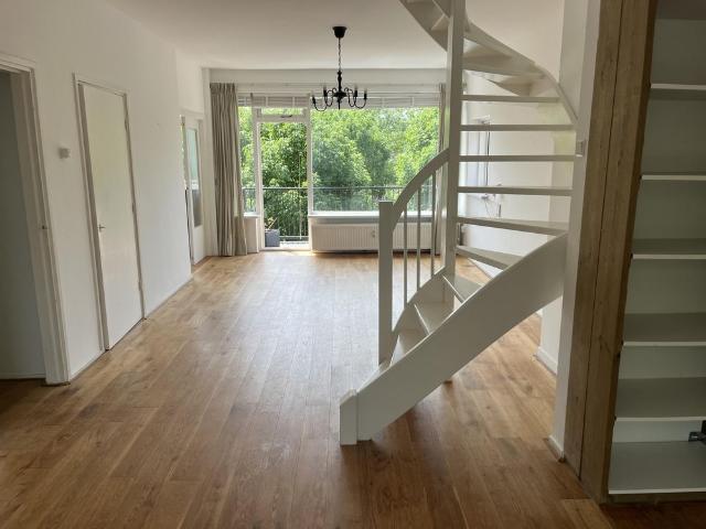 Appartement te huur in Zuid, Amsterdam