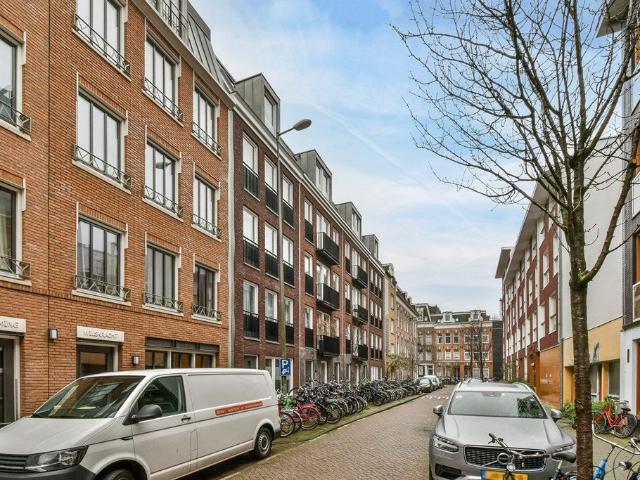 Appartement te huur in Zuid, Amsterdam