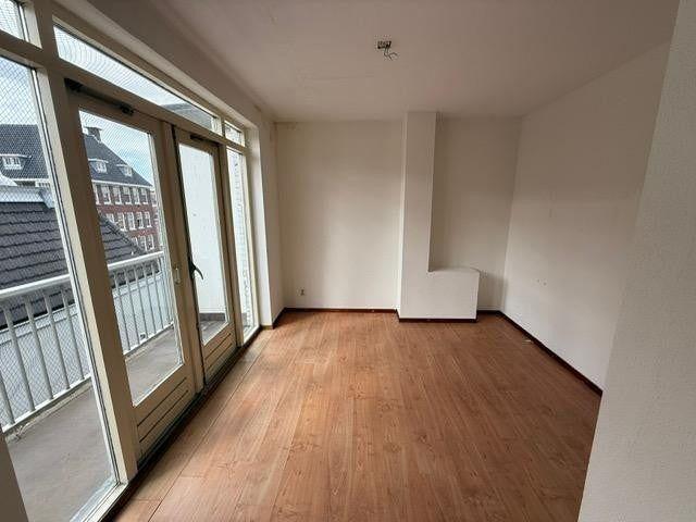 Appartement te huur in Zuid, Amsterdam