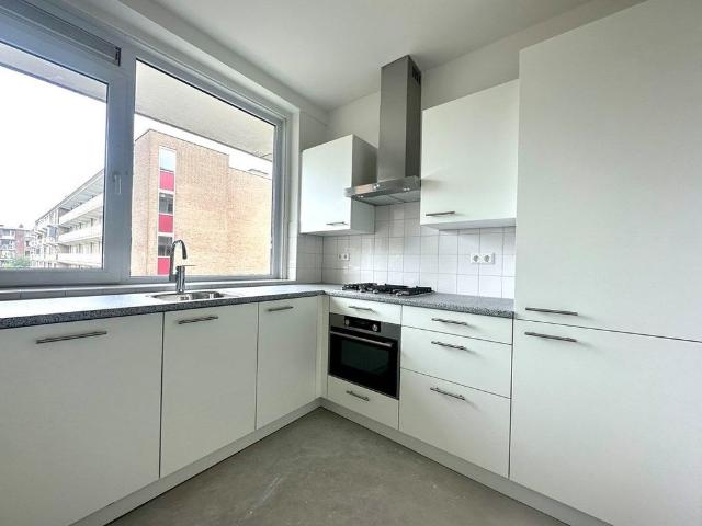 Appartement te huur in IJsselmonde, Rotterdam