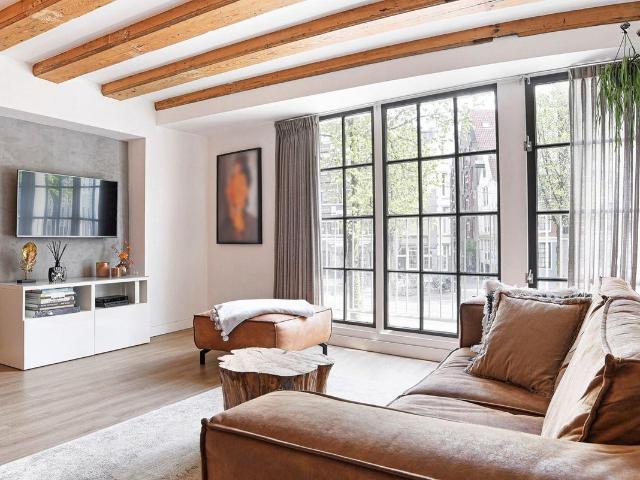 Appartement te huur in Burgwallen-Nieuwe Zijde, Amsterdam