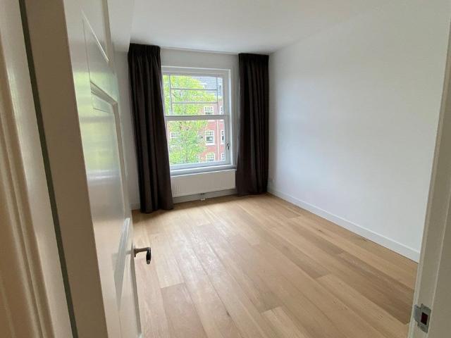 Appartement te huur in Zuid, Amsterdam