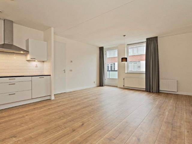 Appartement te huur in West, Bosch