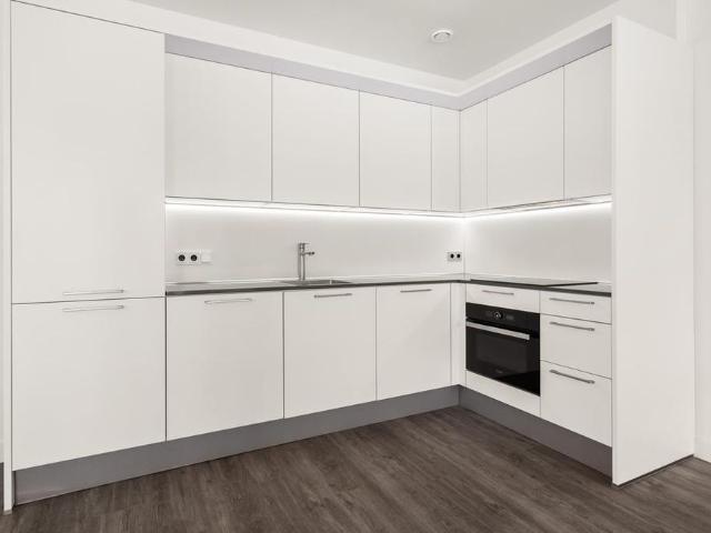 Appartement te huur in Centrum, Almere-haven