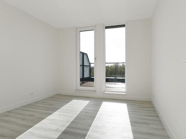 Appartement te huur in Rhoon, Zuid Holland