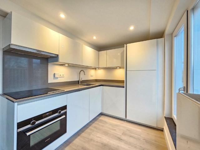 Appartement te huur in Zuid, Amsterdam