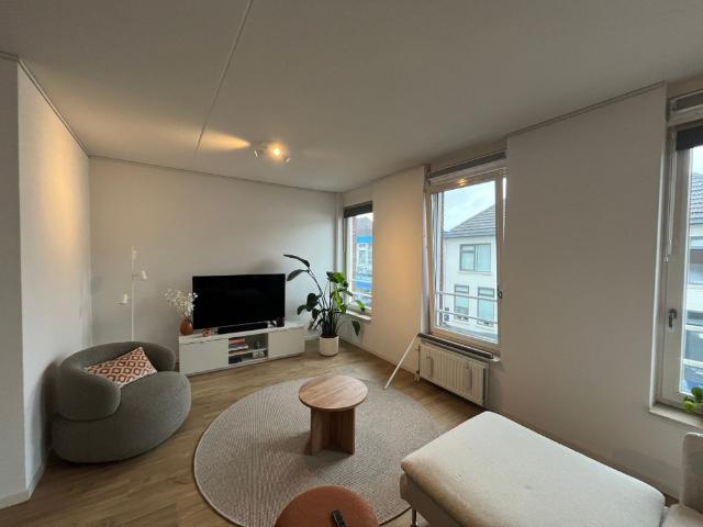 Appartement te huur in Strijp, Noord Brabant