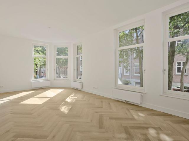 Appartement te huur in Zuid, Amsterdam