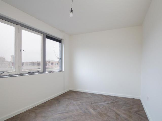 Appartement te huur in Sloten, Amsterdam