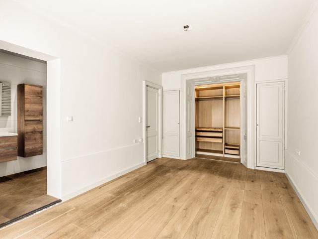 Appartement te huur in Zuid, Amsterdam