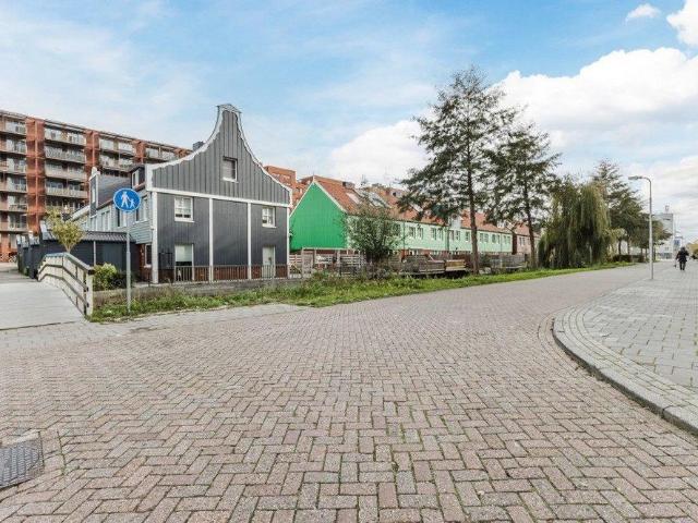 Appartement te huur in Zaandam, Noord Holland