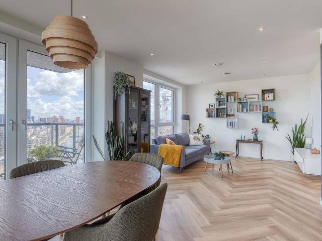 Appartement te huur in Laak, Zuid Holland
