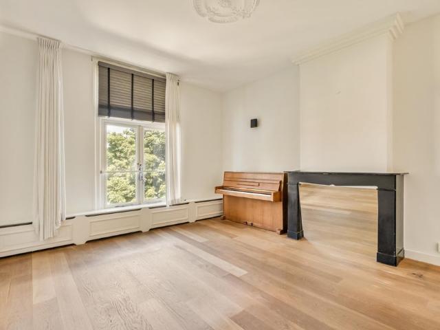 Appartement te huur in Zuid, Amsterdam