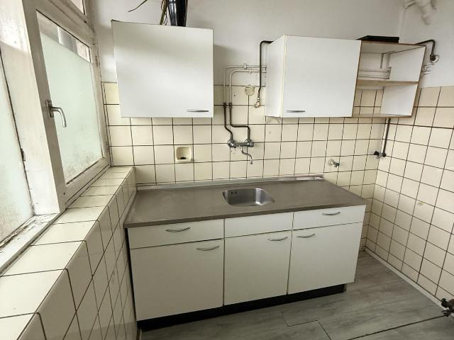 Appartement te huur in Zuidplein, Rotterdam