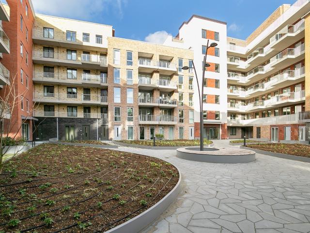 Appartement te huur in Diemen-Zuid, Diemen