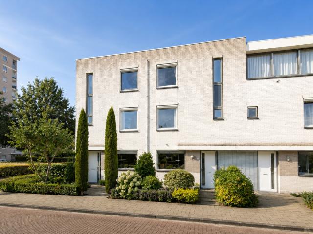 Appartement te huur in Westwijk, Noord Holland