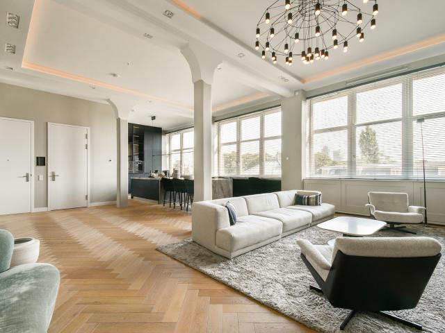 Appartement te huur in Zuid, Amsterdam