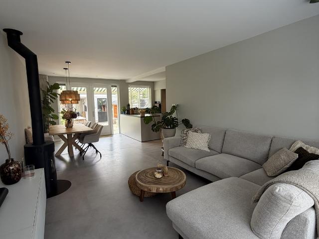 Woning te huur in Linquenda, Nieuw-vennep