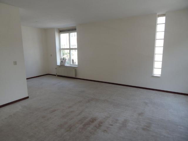Appartement te huur in Zuid, Amsterdam