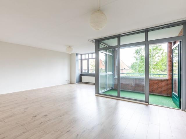 Appartement te huur in Strijp, Acht