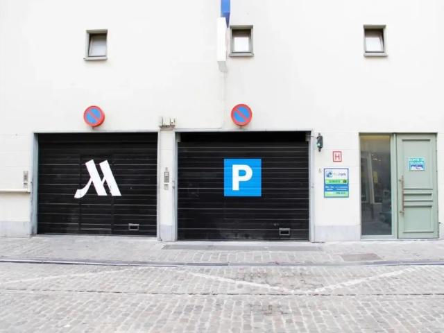 Garage location à Quartier Saint-Géry - Sint-Gorikswijk, Bruxelles - Brussel