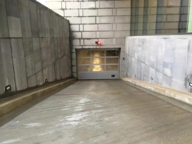 Garage location à Quartier Marais-Jacqmain - Wijk Marais-Jacqmain, Bruxelles - Brussel
