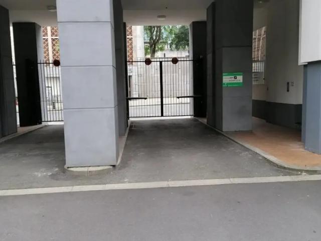 Garage location à Quartier Marais-Jacqmain - Wijk Marais-Jacqmain, Bruxelles - Brussel