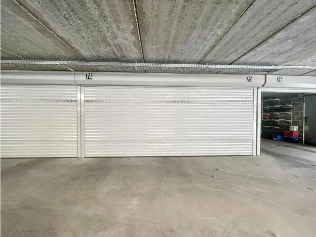 Garage location à Brunehaut, Wallonie