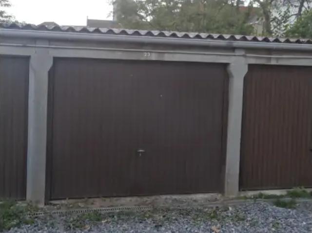 Garage location à Merbraine, Wallonie